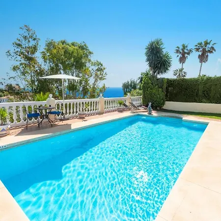 Villa La Cresta By *
